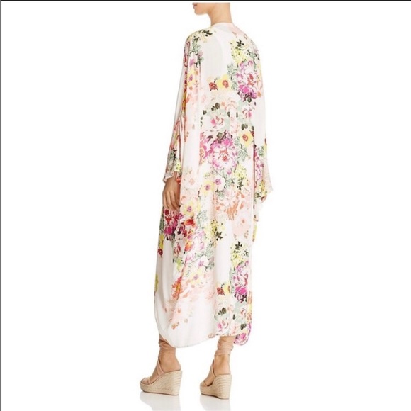 YFB On The Road Raven Floral Kimono OS Like NWOT - Picture 2 of 6
